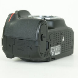 Nikon D5200 ボディ ブラック