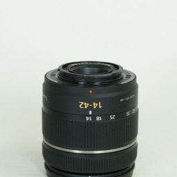 Panasonic LUMIX G 14-42mm F3.5-5.6 ASPH. MEGA O.I.S. H-FS014042 Panasonic LUMIX G 14-42mm F3.5-5.6 ASPH. MEGA O.I.S. H-FS014042