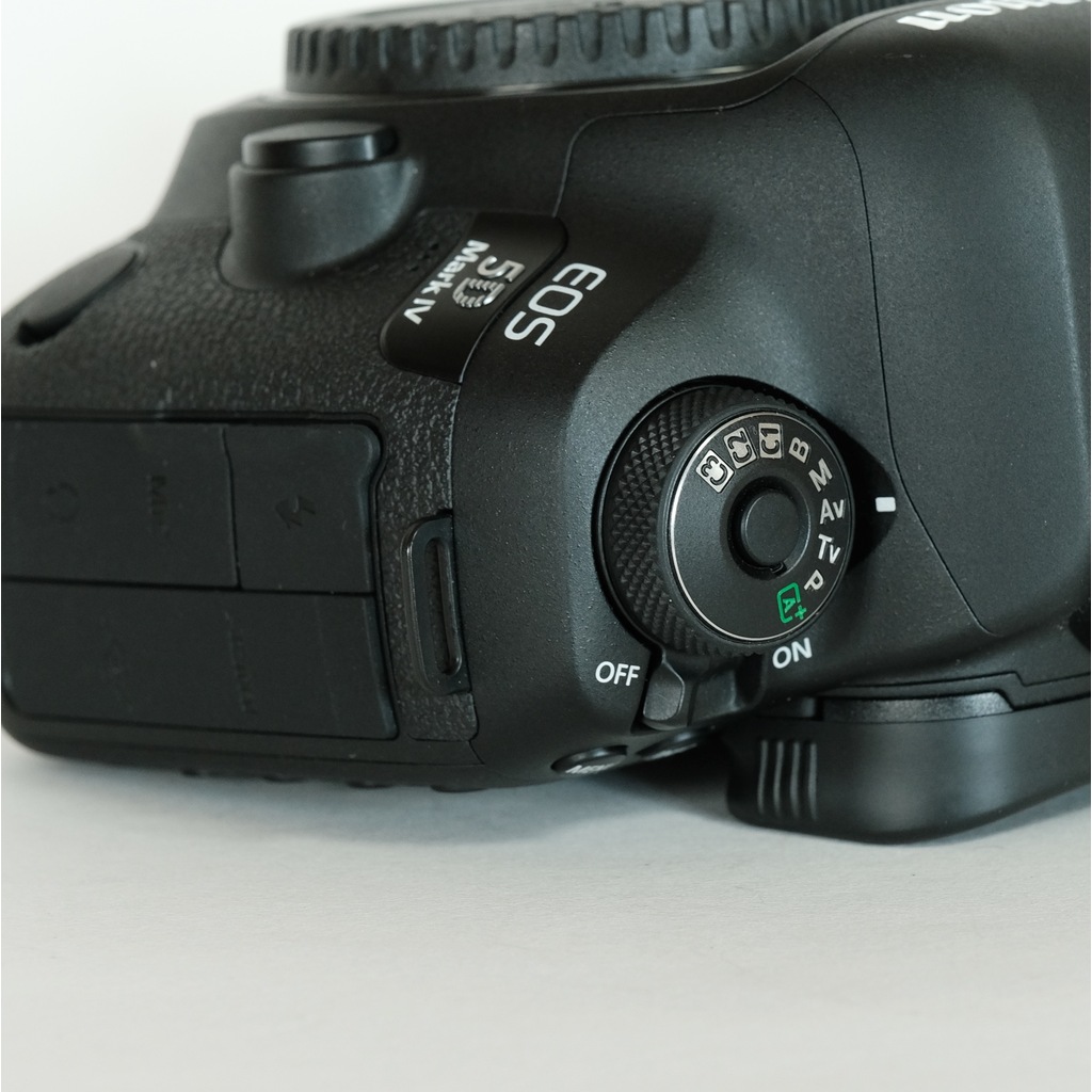 Canon 5D MARK4 一眼レフ カメラ EOS 5D Mark IV デジタル一眼レフカメラ ブラック EOS5DMK4 [ボディ