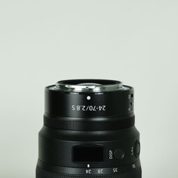 Nikon NIKKOR Z 24-70mm f/2.8 S Nikon NIKKOR Z 24-70mm f/2.8 S