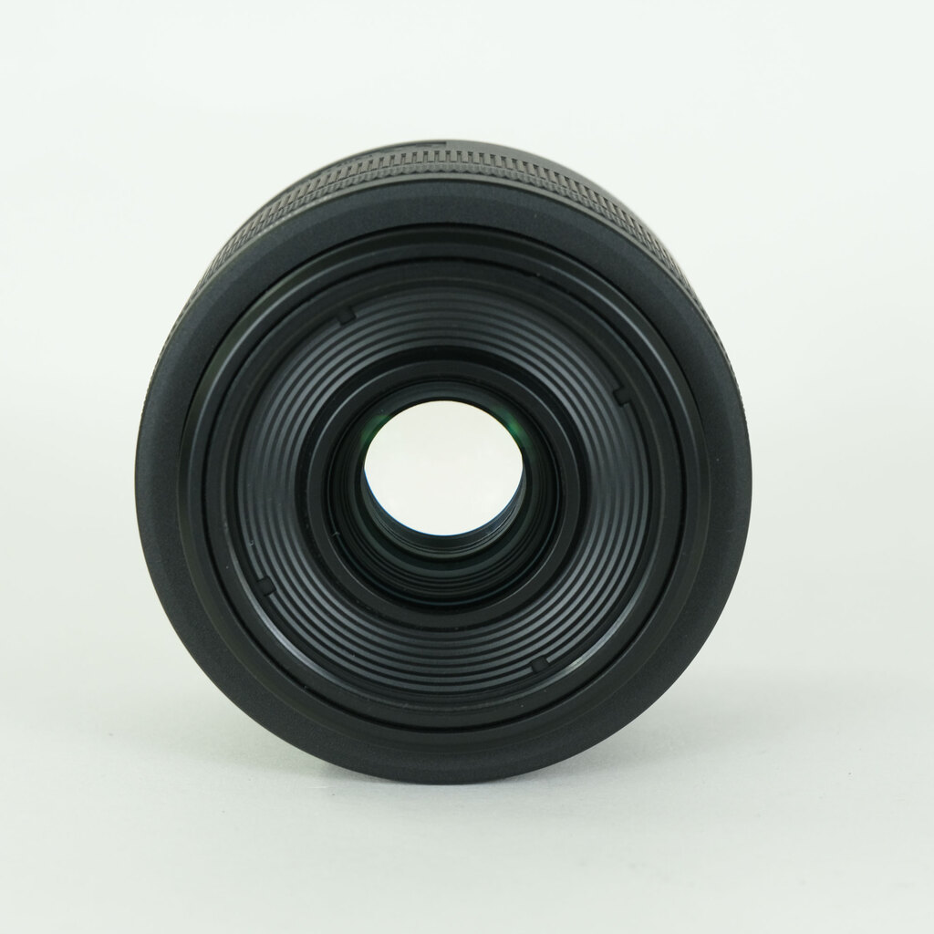 Canon RF35mm F1.8 MACRO IS STM