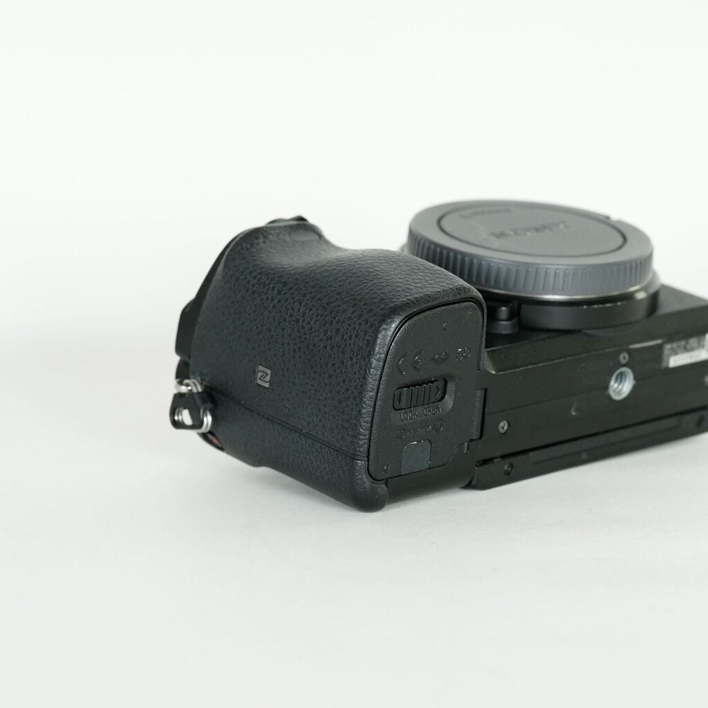 SONY α6400（ILCE-6400）