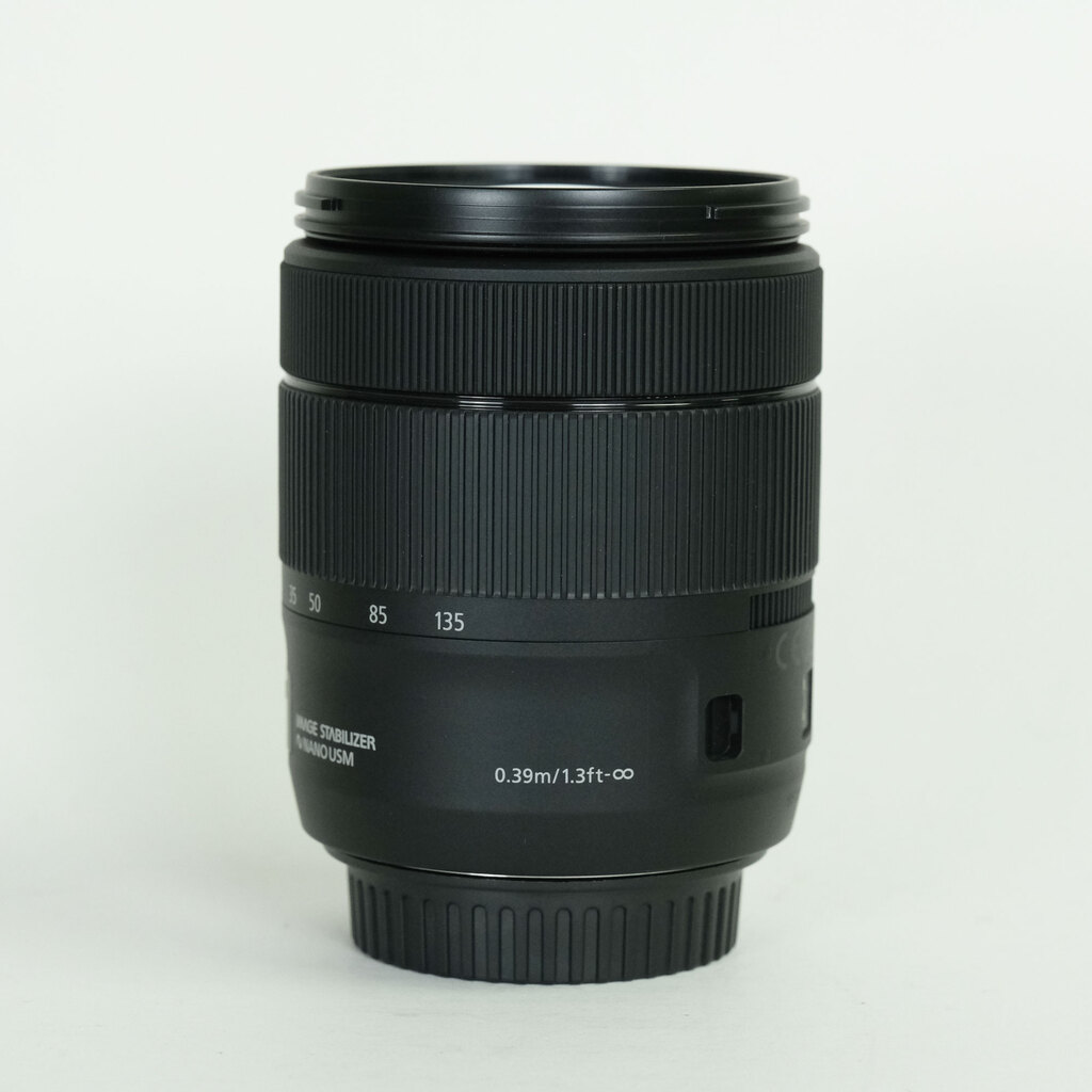 Canon EF-S18-135mm F3.5-5.6 IS USM Canon EF-S18-135mm F3.5-5.6 IS USM