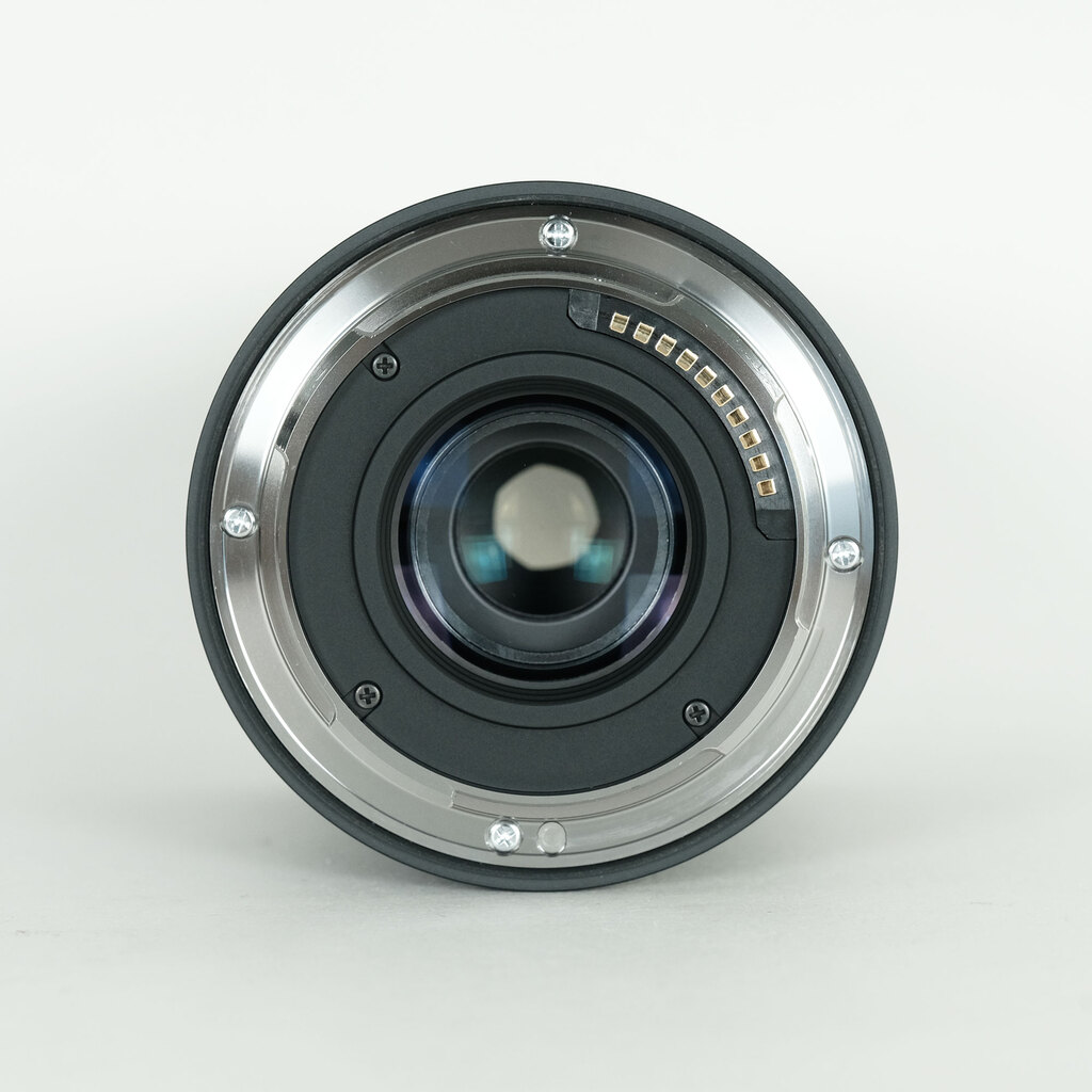 SIGMA 18-50mm F2.8 DC DN｜Contemporary [ライカL用]