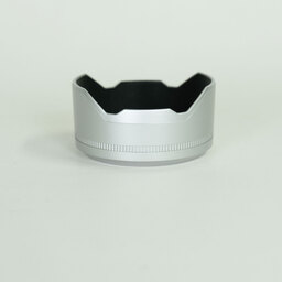 Panasonic LUMIX G VARIO 35-100mm / F4.0-5.6 ASPH. / MEGA O.I.S.