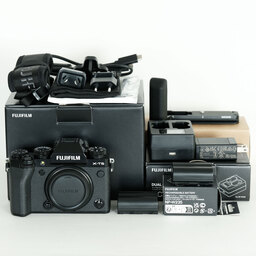 FUJIFILM X-T5 FUJIFILM X-T5