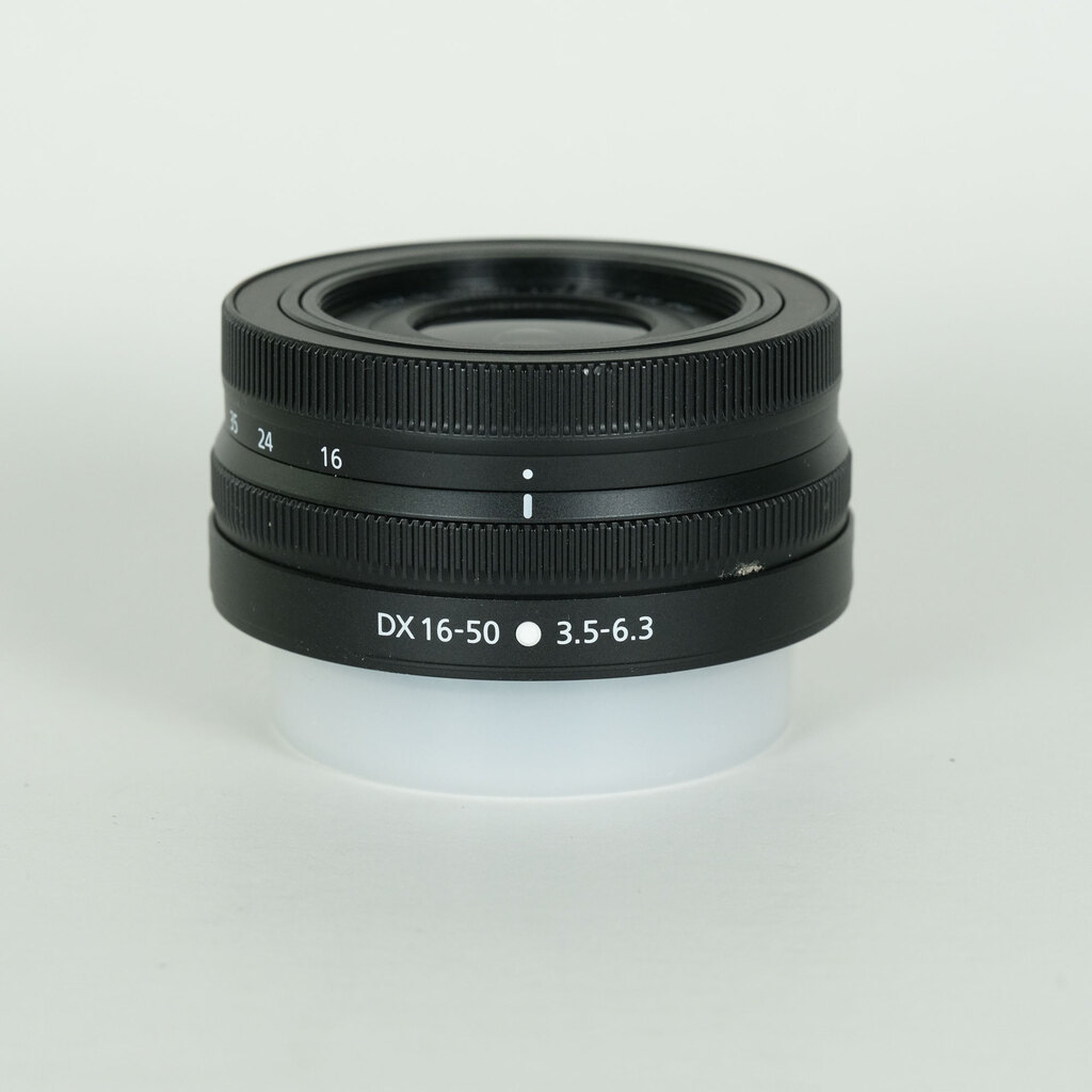 Nikon NIKKOR Z DX 16-50mm f/3.5-6.3 VR [�u���b�N]