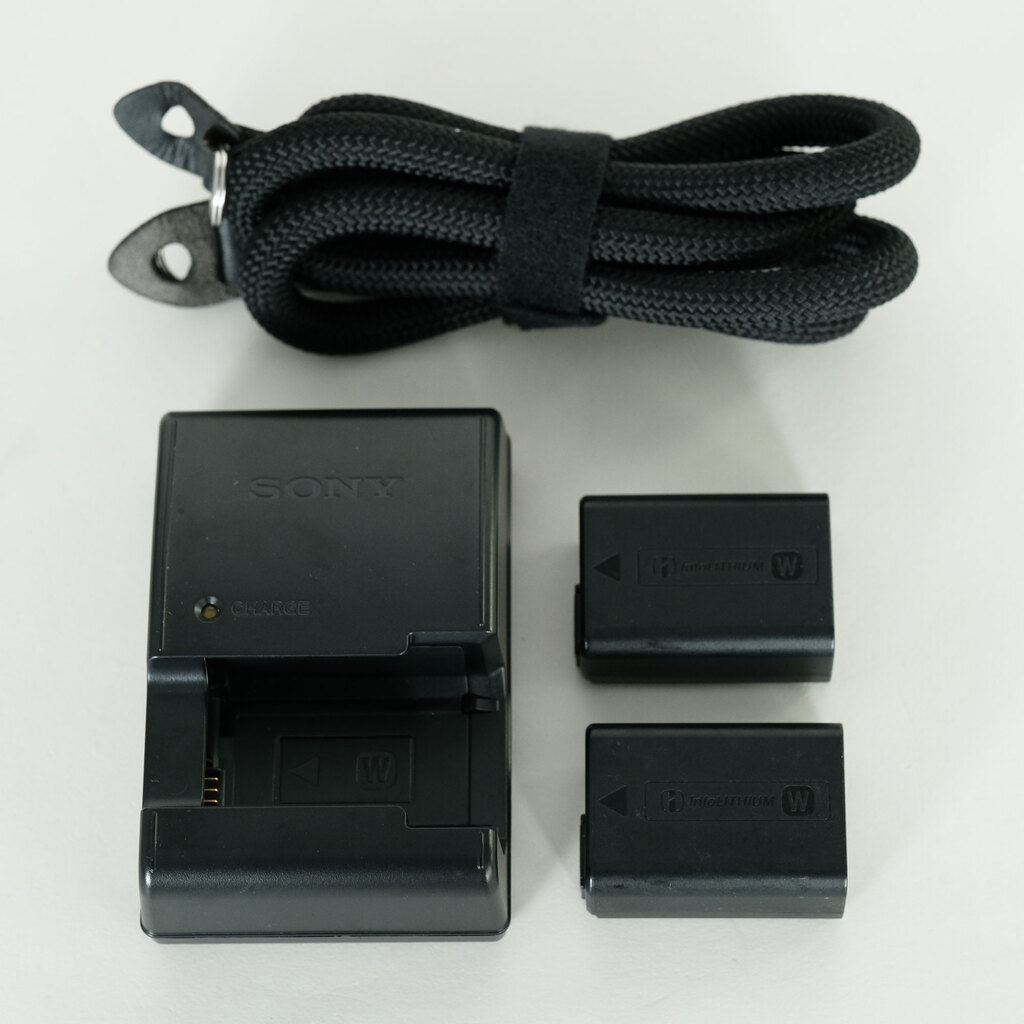 SONY α7 II(ILCE-7M2) SONY α7 II(ILCE-7M2)