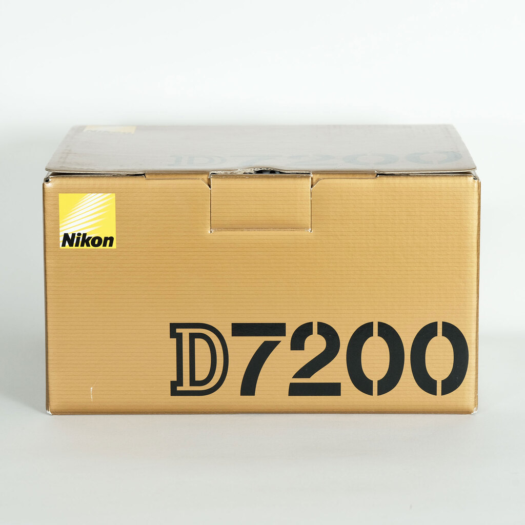 Nikon D7200
