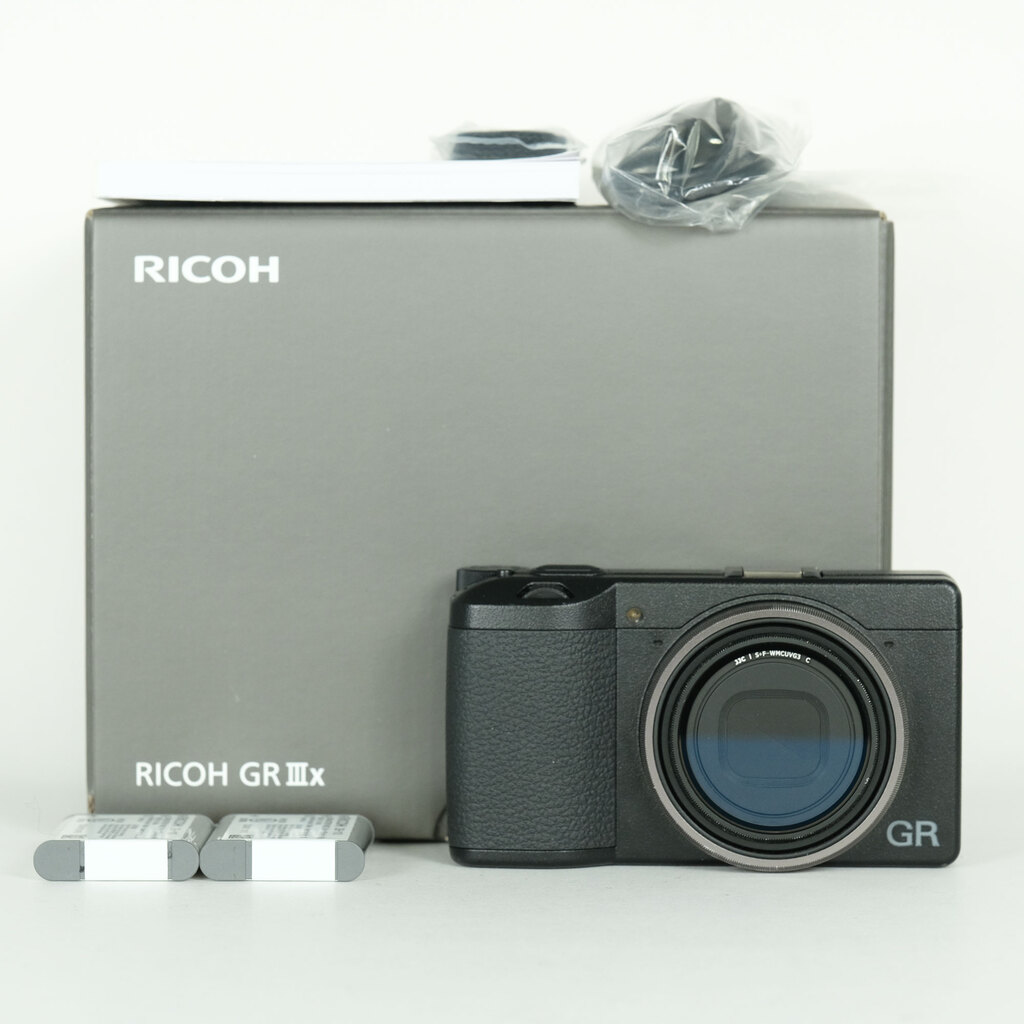 RICOH GR IIIx RICOH GR IIIx