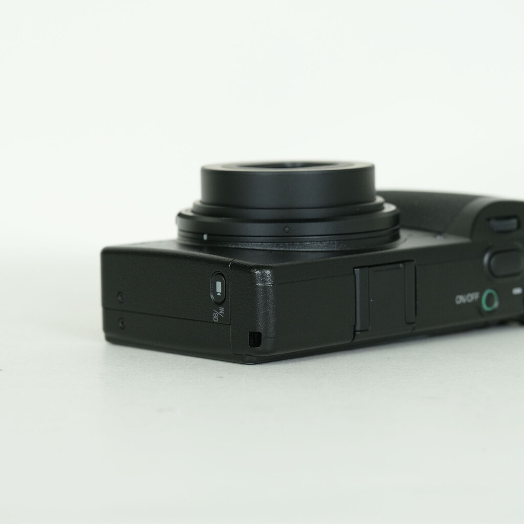 RICOH GR IV RICOH GR IV