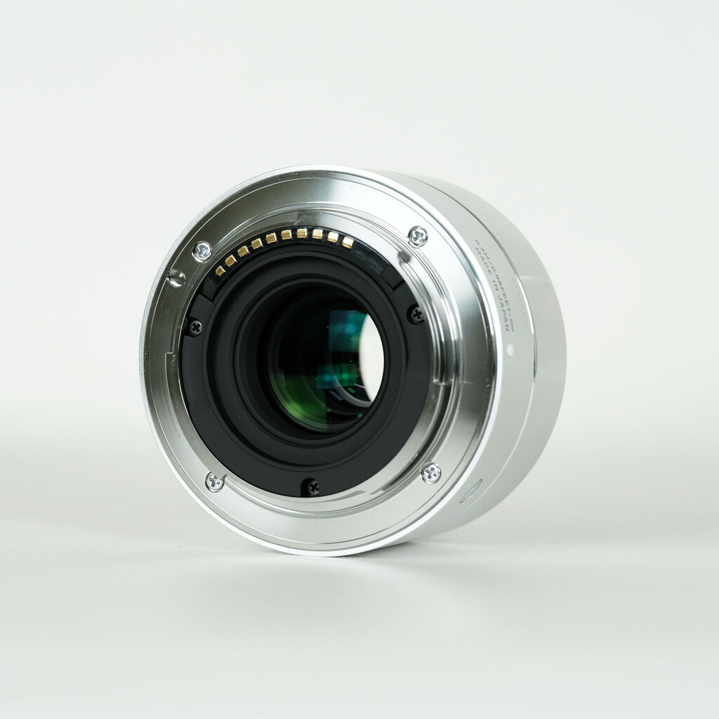 SIGMA A 30mm F2.8 DN (ソニーE用)シルバー