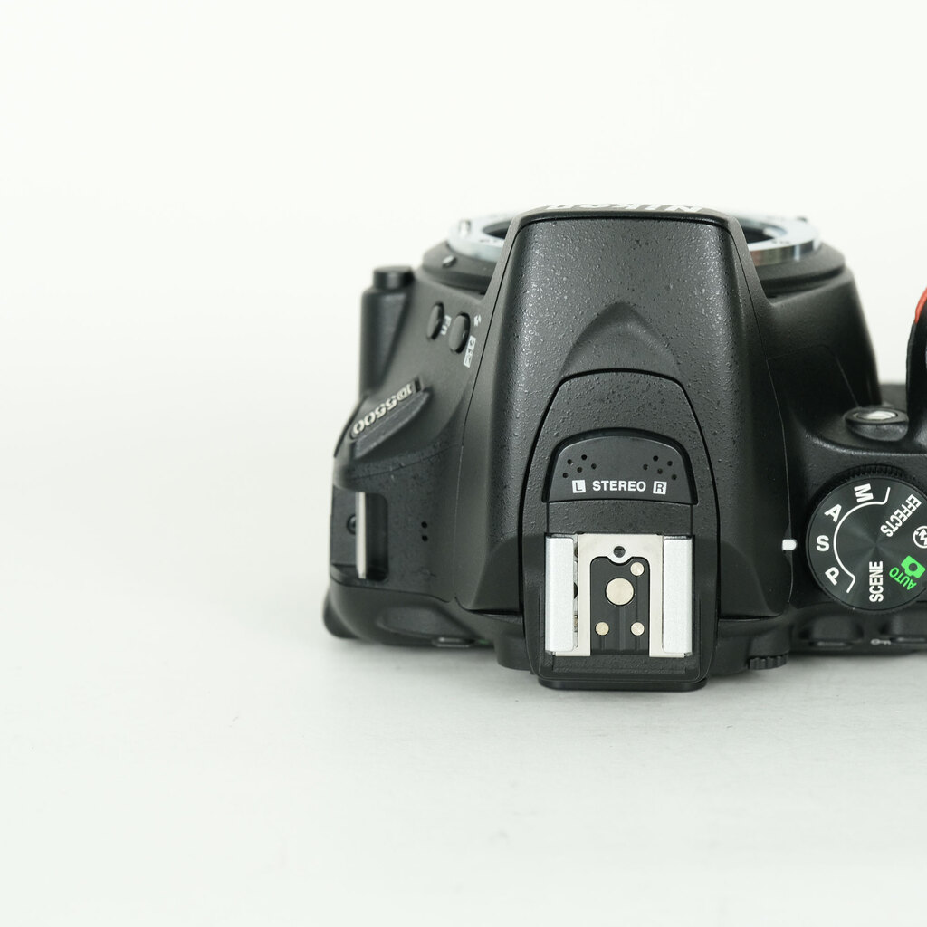 Nikon D5500の出品 | ONE SCENE（ワンシーン）