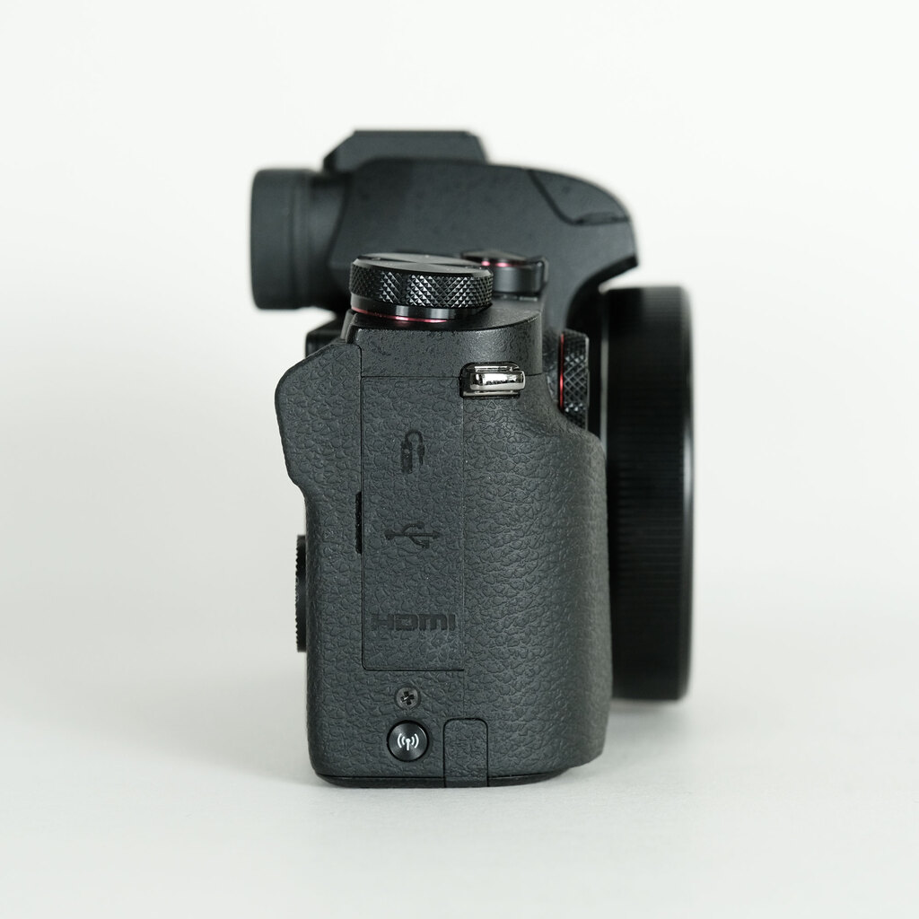 Canon PowerShot G1X Mark III