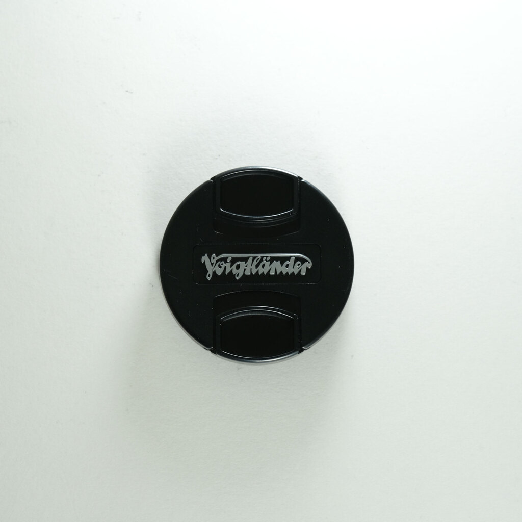 Voigtlander ULTRON 27mm F2 X-mount（フジフイルムX用） シルバー