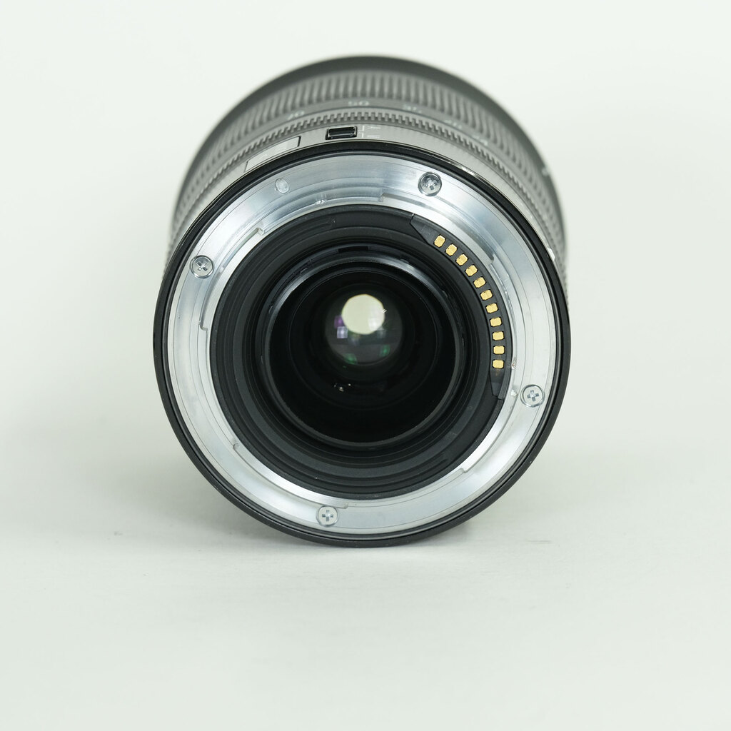 Nikon NIKKOR Z 24-70mm f/4 S Nikon NIKKOR Z 24-70mm f/4 S