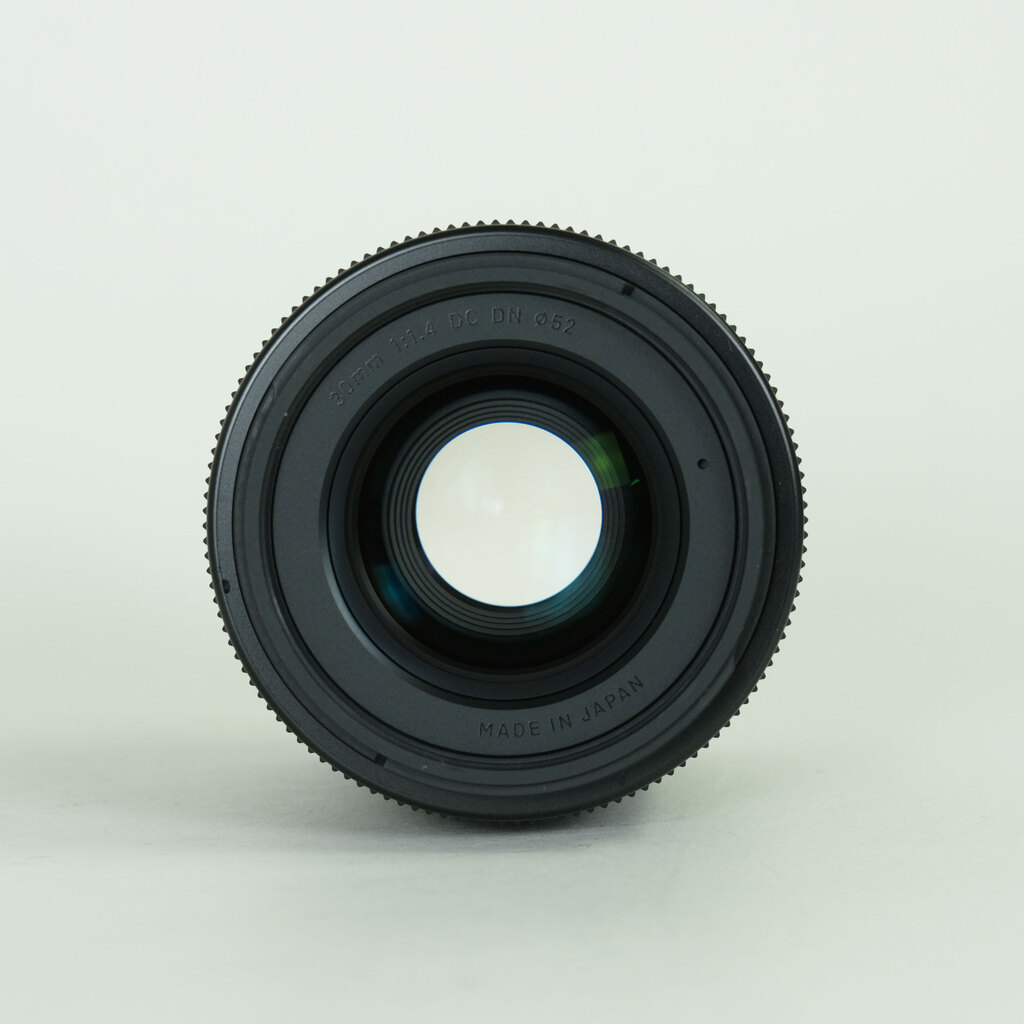 SIGMA 30mm F1.4 DC DN｜Contemporary [キヤノンM用]