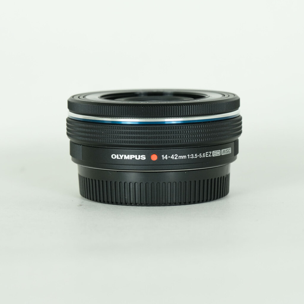 OLYMPUS M.ZUIKO DIGITAL ED 14-42mm F3.5-5.6 EZ ブラック