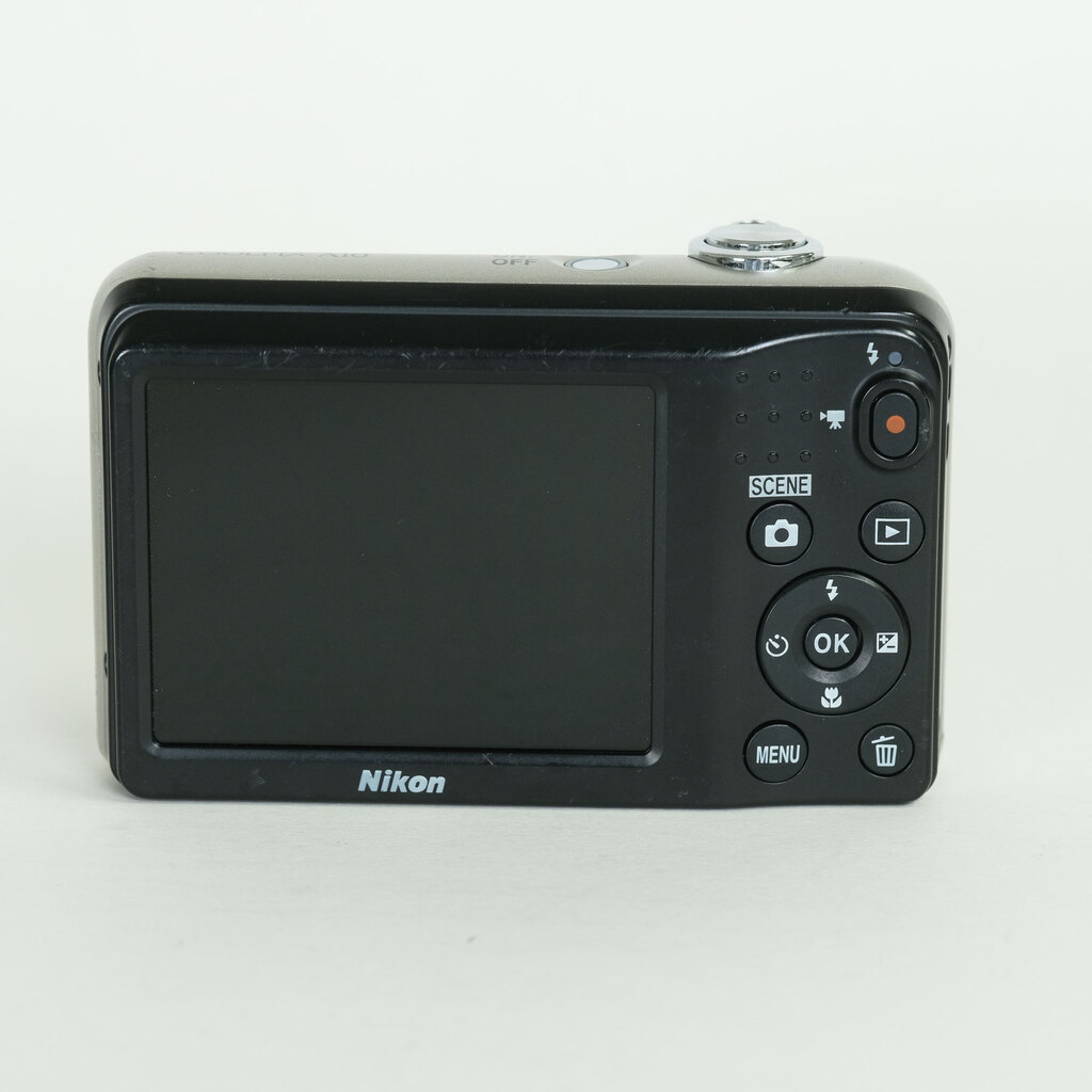 Nikon COOLPIX A10 シルバー