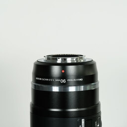 OM SYSTEM M.ZUIKO DIGITAL ED 90mm F3.5 Macro IS PRO