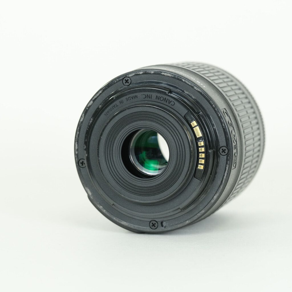Canon EF-S18-55mm F3.5-5.6 IS STM