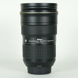 Nikon AF-S NIKKOR 24-70mm f/2.8G ED Nikon AF-S NIKKOR 24-70mm f/2.8G ED