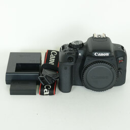 Canon EOS Kiss X9i
