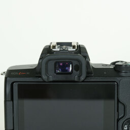 Canon EOS Kiss M Canon EOS Kiss M