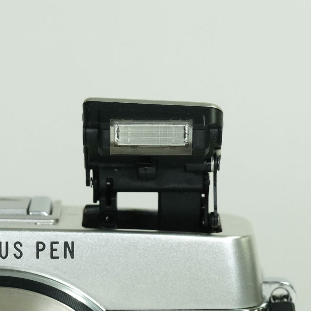 OLYMPUS PEN E-P5 ボディ シルバー OLYMPUS PEN E-P5 ボディ シルバー