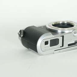 Panasonic LUMIX DMC-GX7MK2 ボディ シルバー