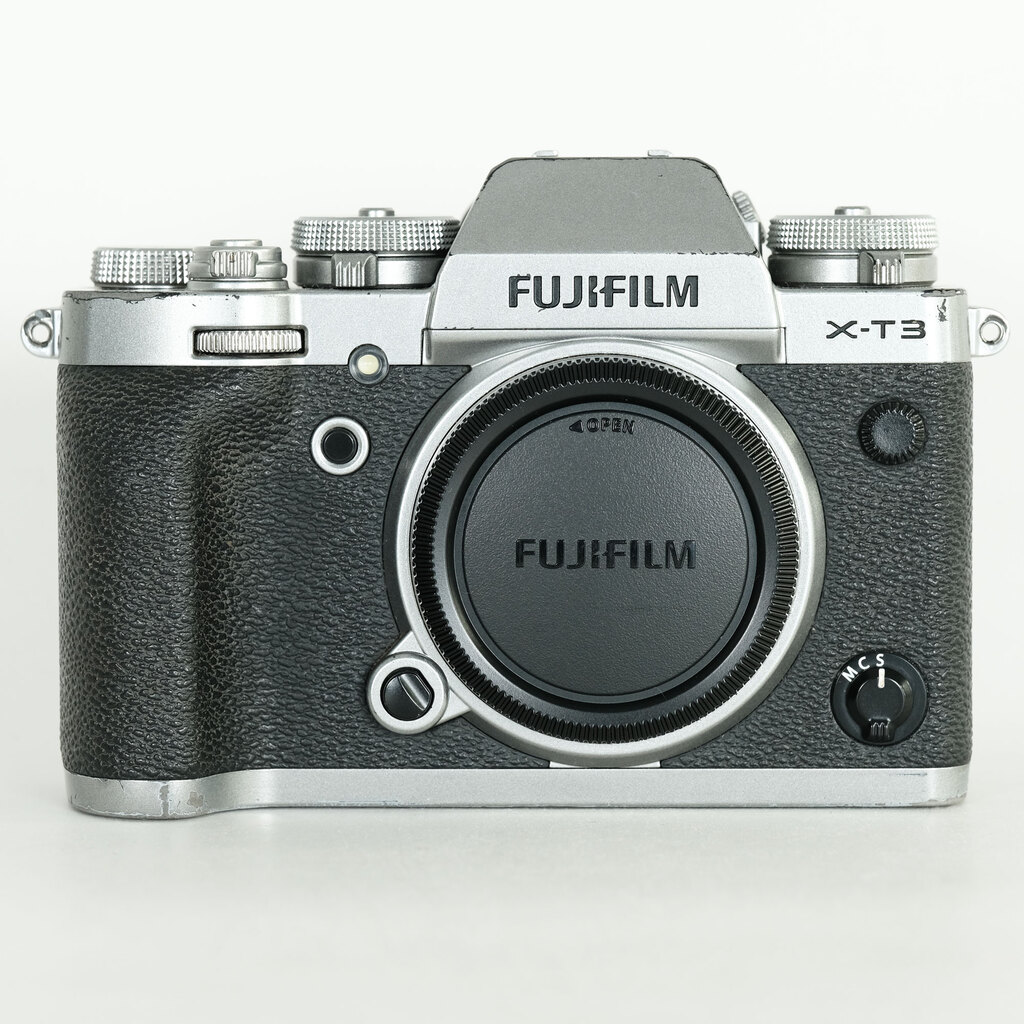 FUJIFILM X-T3