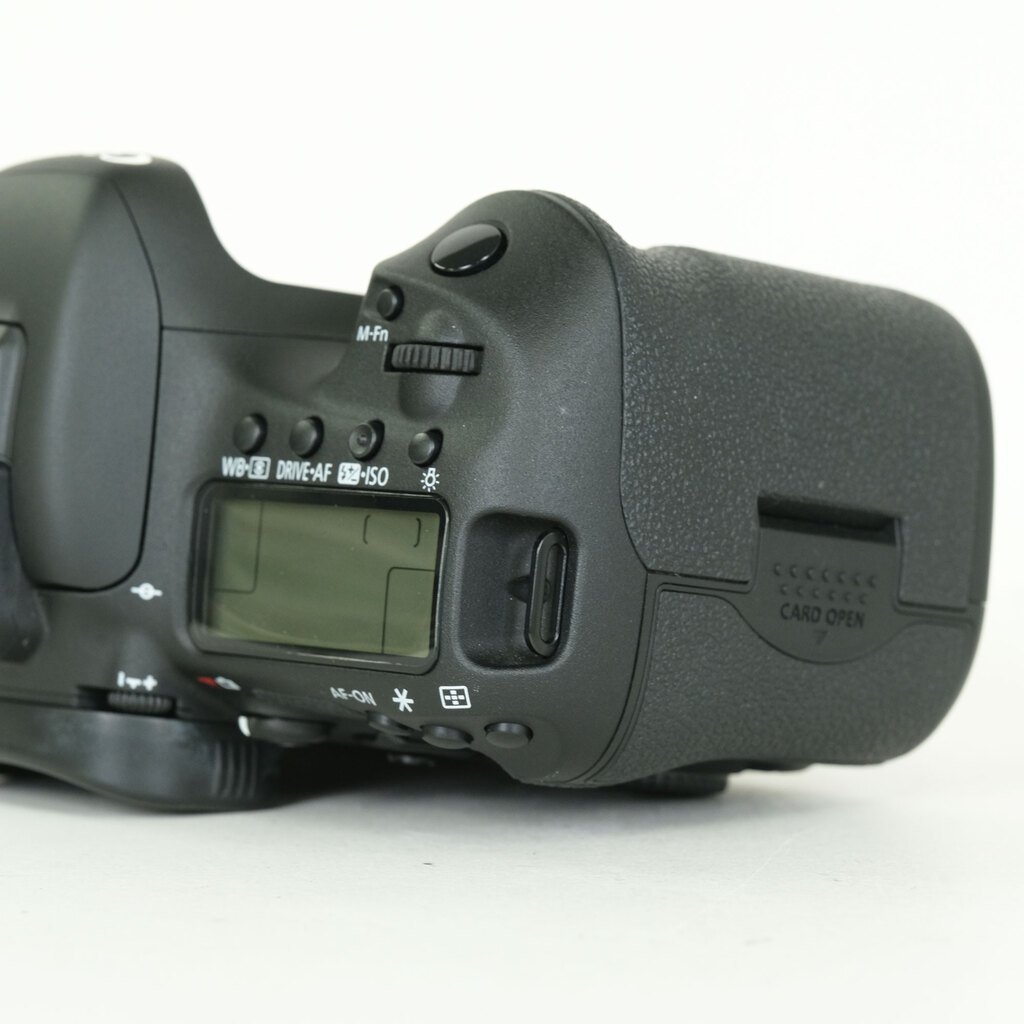 Canon EOS 7D Mark II