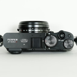 FUJIFILM X100V ブラック