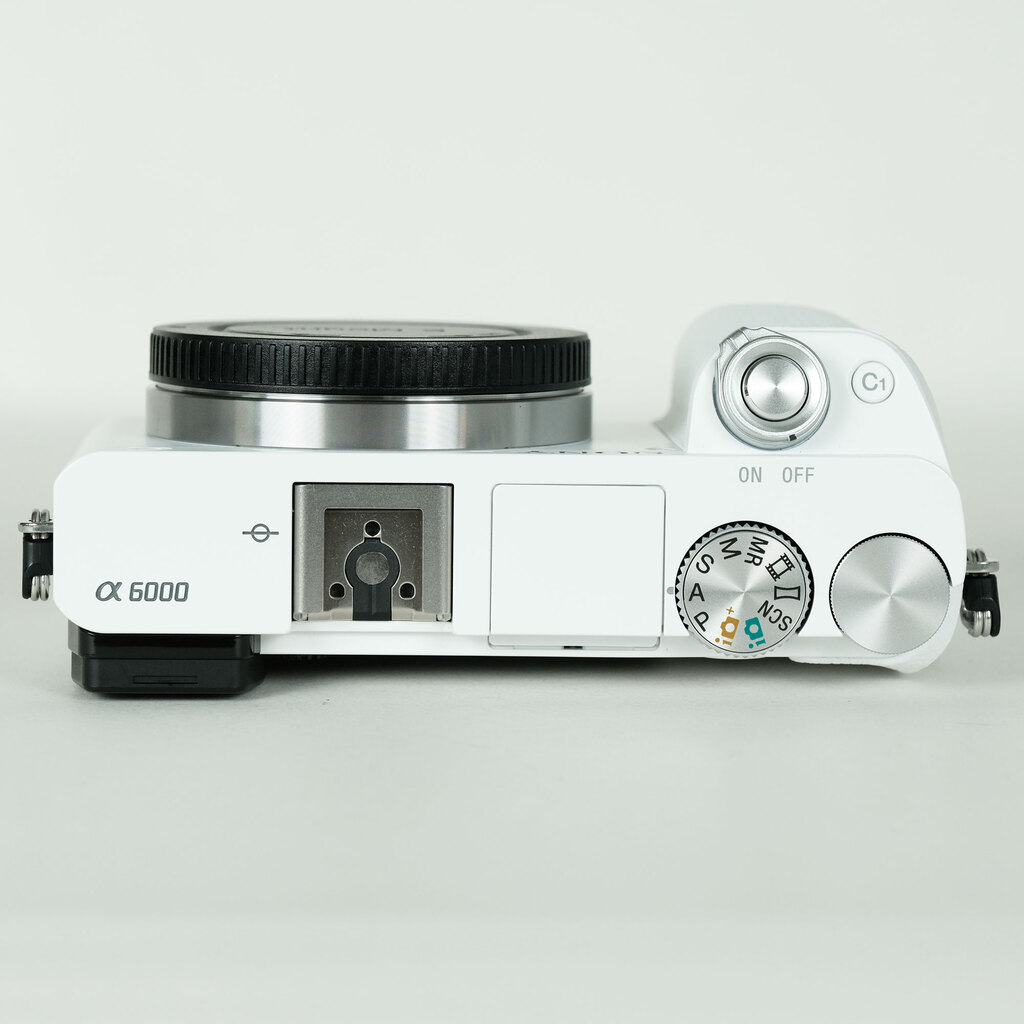 SONY α6000（ILCE-6000）
