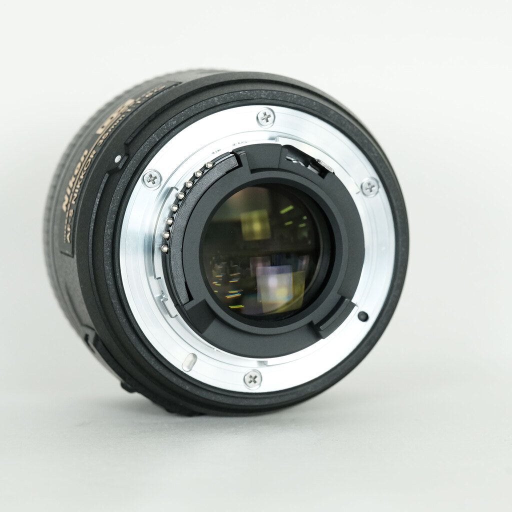 Nikon AF-S DX NIKKOR 35mm f/1.8G