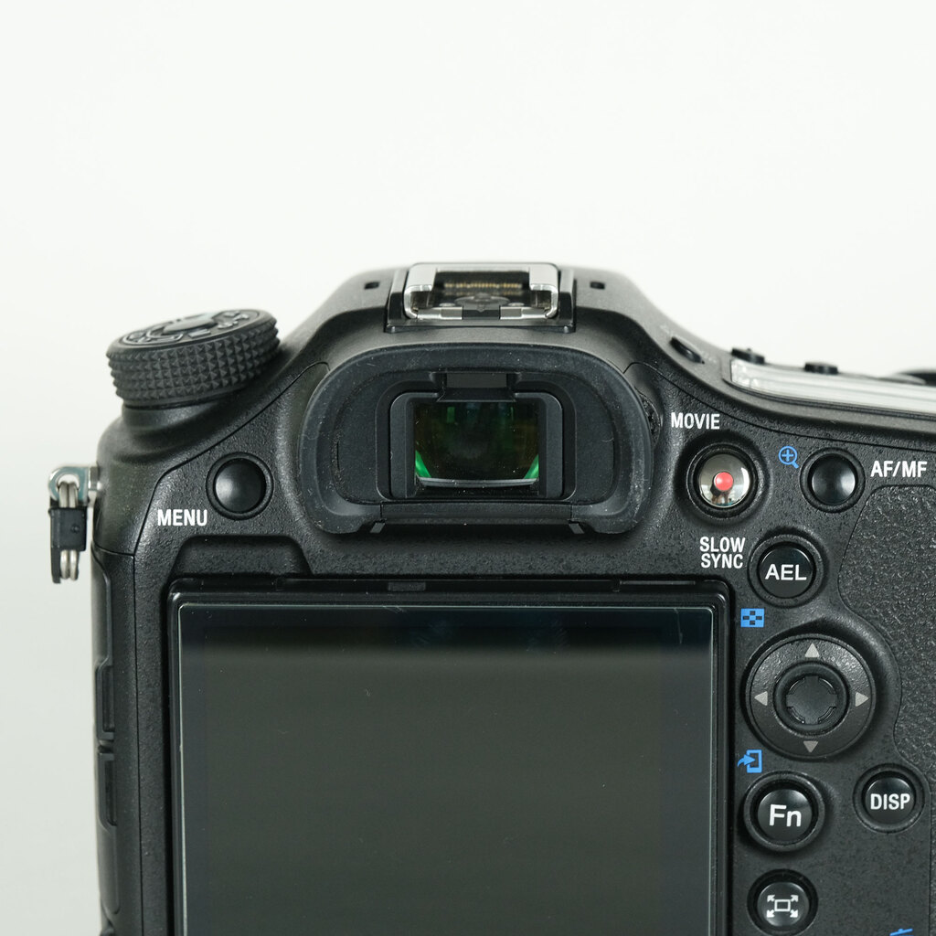 SONY α99II（ILCA-99M2）の出品 | ONE SCENE（ワンシーン）
