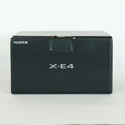 FUJIFILM X-E4