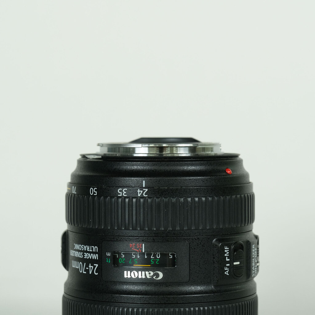 Canon EF24-70mm F4L IS USMの出品 | ONE SCENE（ワンシーン）