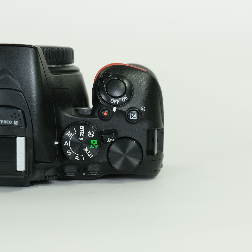 Nikon D5600