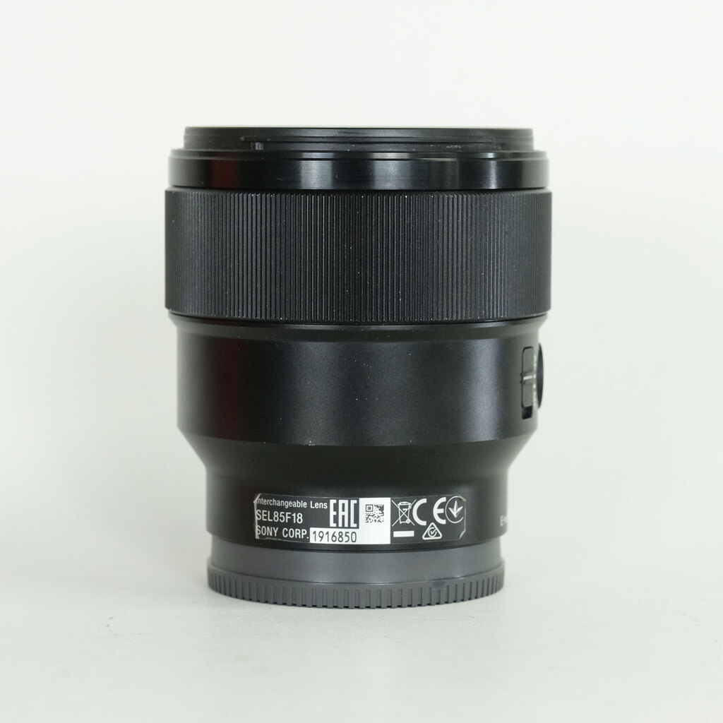 SONY FE 85mm F1.8 SEL85F18