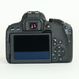 Canon EOS Kiss X9i