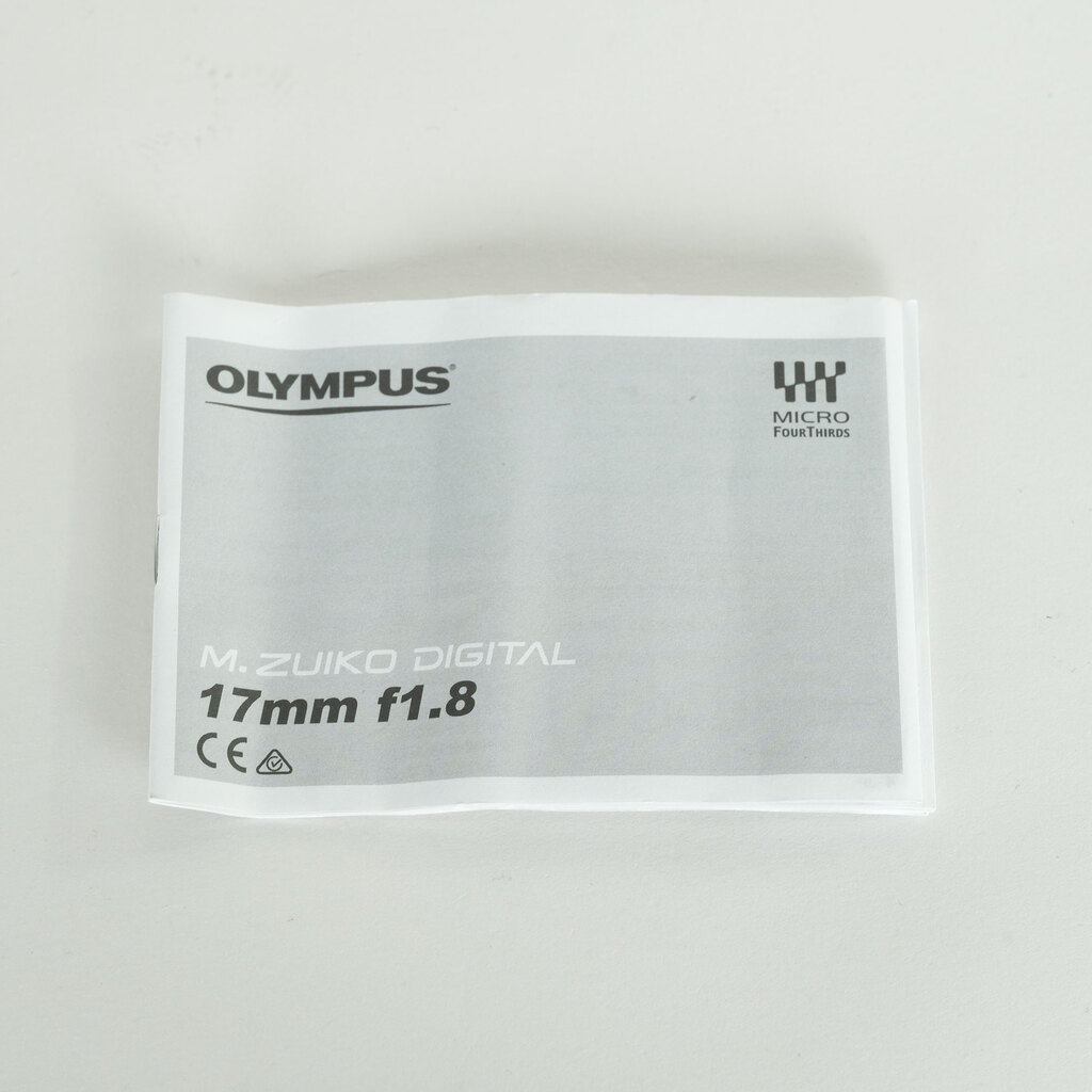 OLYMPUS M.ZUIKO DIGITAL 17mm F1.8
