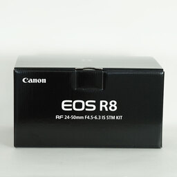 Canon EOS R8