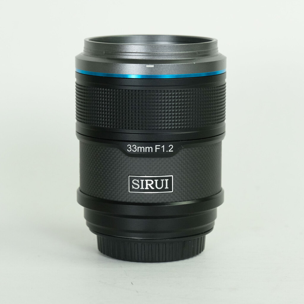 SIRUI Sniper Series 33mm F1.2 ブラック[ソニーE用]