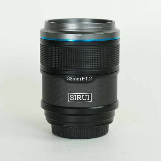 SIRUI Sniper Series 33mm F1.2 ブラック[ソニーE用]