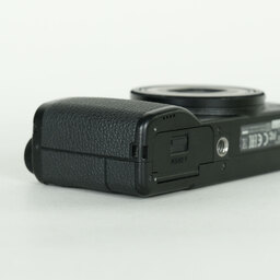 RICOH GR III