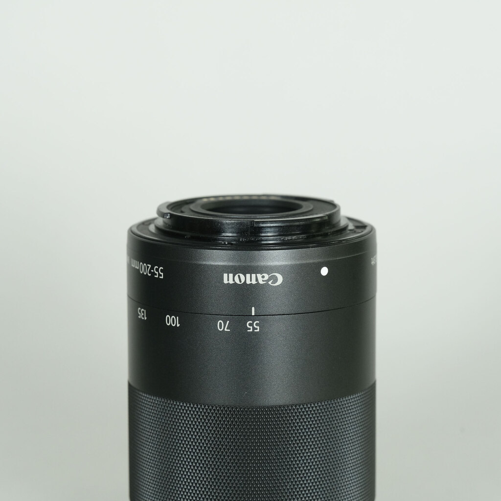 Canon EF-M55-200mm F4.5-6.3 IS STM