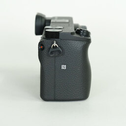 SONY α6400(ILCE-6400) SONY α6400(ILCE-6400)