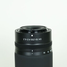 Nikon NIKKOR Z DX 50-250mm f/4.5-6.3 VR Nikon NIKKOR Z DX 50-250mm f/4.5-6.3 VR
