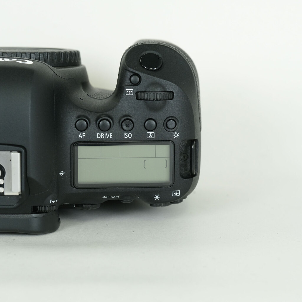 Canon EOS 6D Mark II Canon EOS 6D Mark II